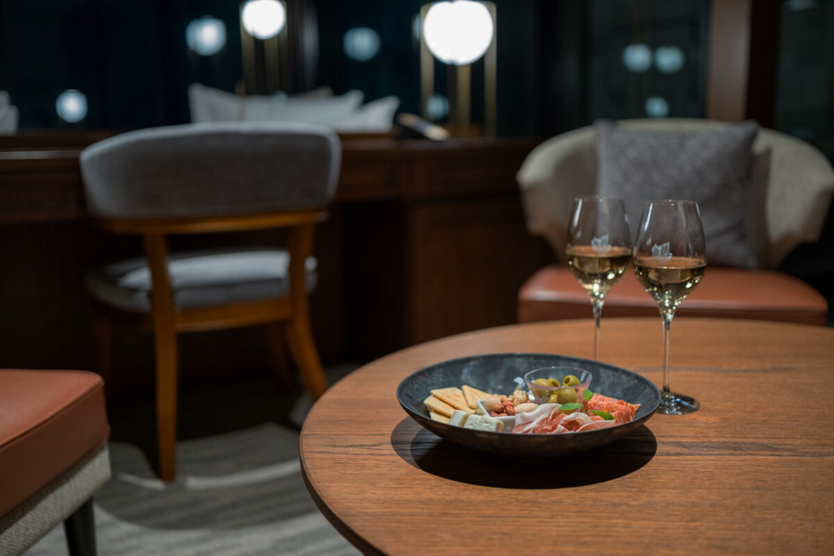 mp-01-17-18-23-47-1200×800